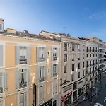 Le Merveilleux Avec 2 Chambres, Proche De La Croisette, Des Plages Et Du Palais