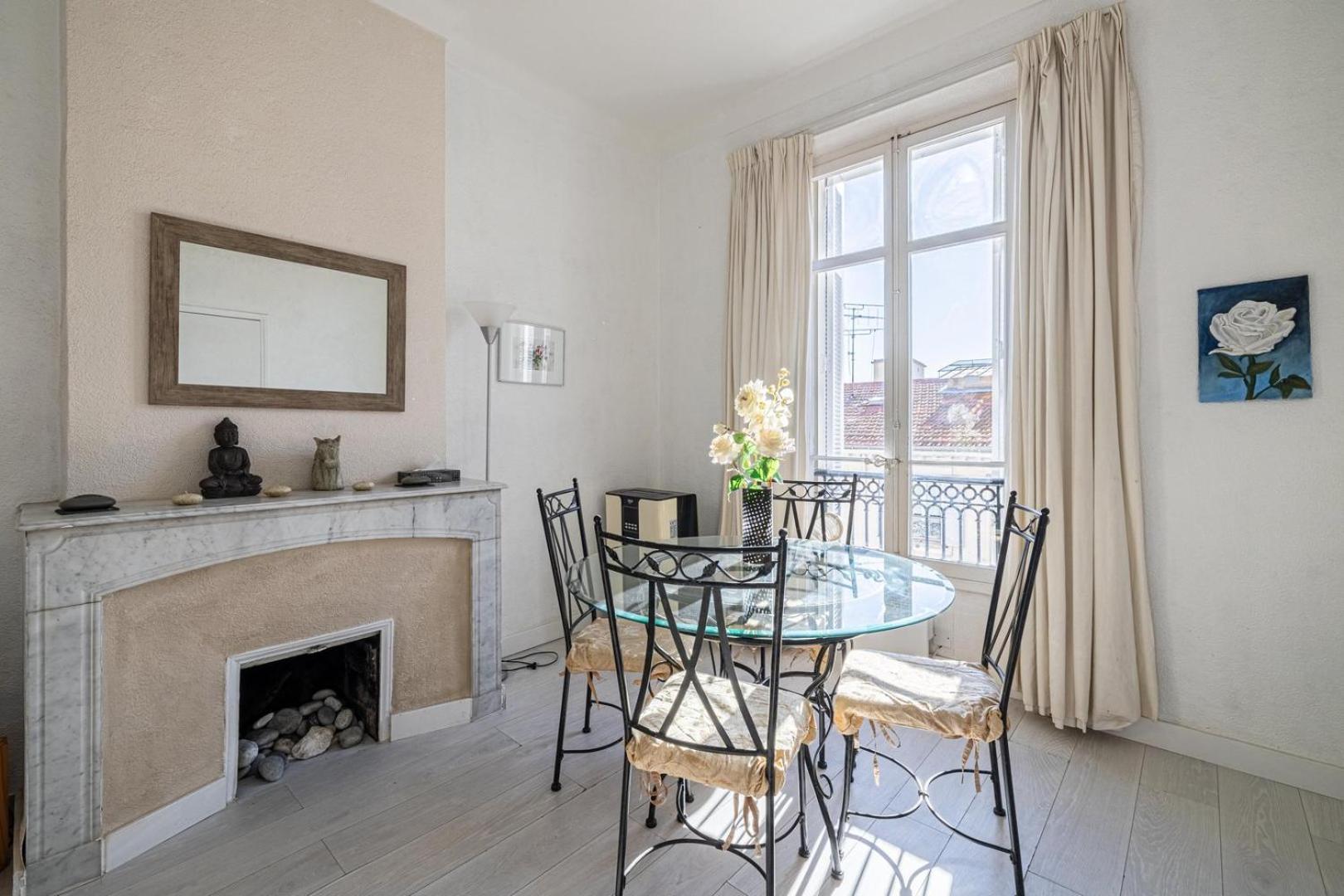 Le Merveilleux Avec 2 Chambres, Proche De La Croisette, Des Plages Et Du Palais Appartement